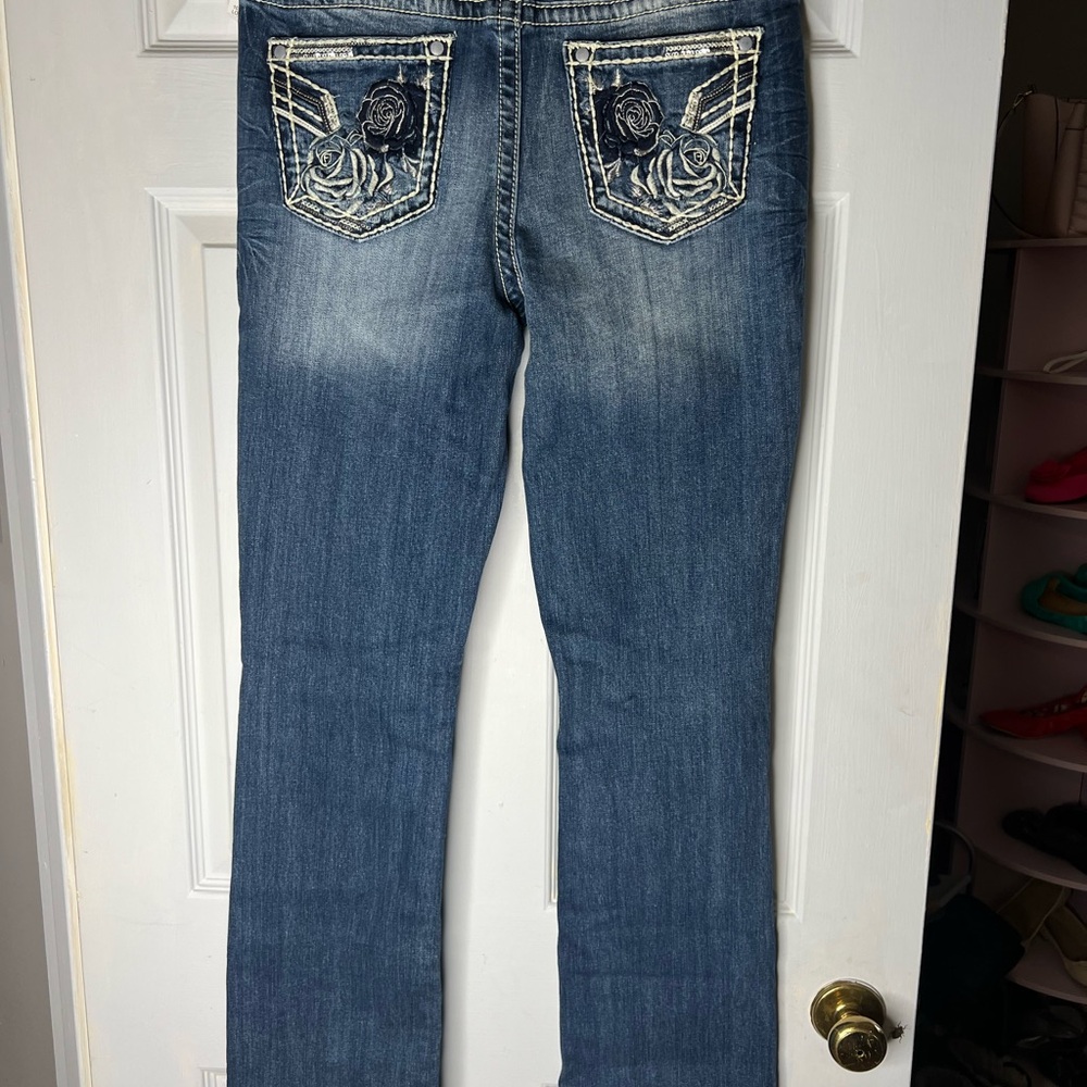 Vigoss Women’s Slim Boot Cut Jeans with Floral Embroidery